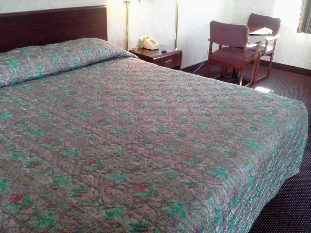 Budget Host Inn Somerset Zewnętrze zdjęcie